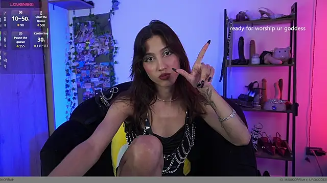 MissKorah online show from November 28, 2025, 8:31 pm