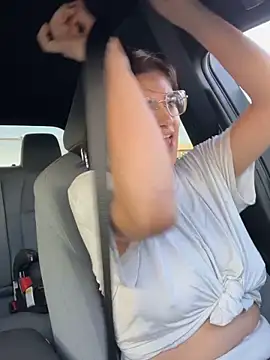 SafeinouterSpace online show from January 6, 2026, 12:03 am