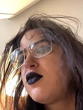 SafeinouterSpace online show from December 21, 2025, 7:04 pm