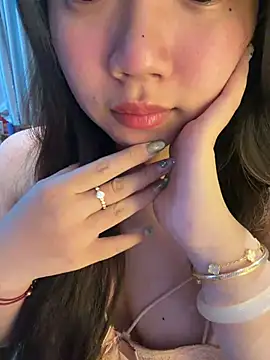 Hotellinh12 online show from July 28, 2026, 12:59 pm