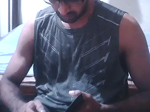 Snapshot of ROCKY_USA_18 chatting on May 14, 2026, 8:17 pm ROCKY USA 18 online show from May 14, 2026, 8:17 pm