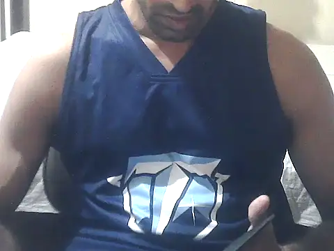 Snapshot of ROCKY_USA_18 chatting on June 2, 2026, 2:06 pm ROCKY USA 18 online show from June 2, 2026, 2:06 pm