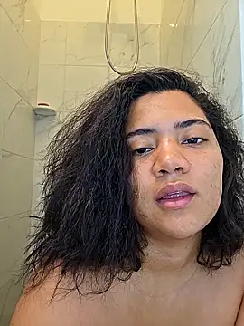 Watagatapitusberry1 online show from December 14, 2025, 4:01 pm