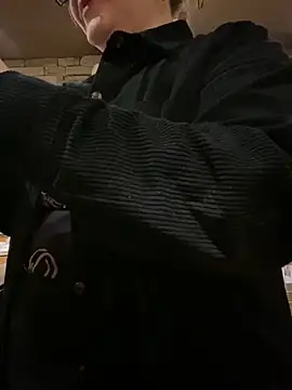 peachgirlmartyna online show from February 18, 2026, 5:09 pm