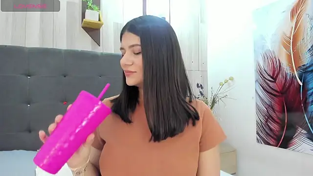 Snapshot of Sara_Johnsonn chatting on January 29, 2025, 7:22 pm Sara Johnsonn online show from January 29, 2025, 7:22 pm