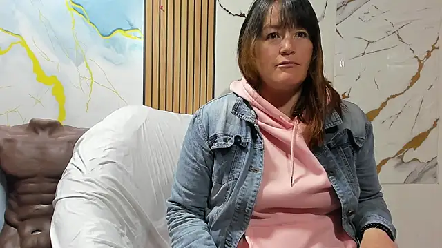 amberr34 online show from July 21, 2026, 8:26 am