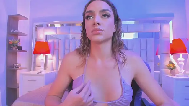 mariiahneedles online show from March 5, 2026, 2:19 am