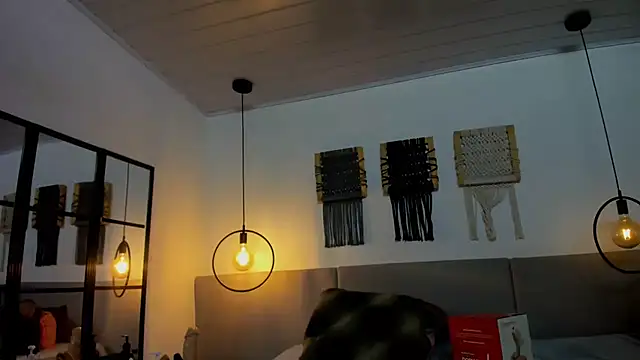 Snapshot of Sweet_camille chatting on February 16, 2026, 2:21 am Sweet camille online show from February 16, 2026, 2:21 am