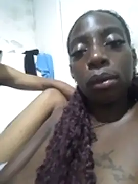 spicycouplex online show from December 19, 2025, 7:11 am