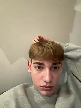 Snapshot of Nick_Win chatting on December 20, 2024, 2:26 pm Nick Win online show from December 20, 2024, 2:26 pm