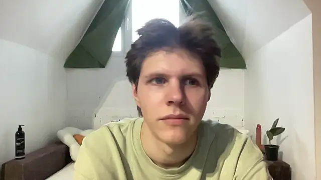 Snapshot of Nick_Win chatting on January 4, 2025, 9:21 am Nick Win online show from January 4, 2025, 9:21 am