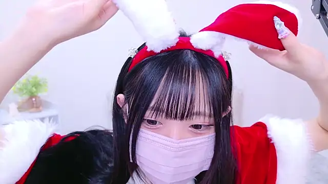 Suzu ch xx online show from December 24, 2024, 7:00 pm