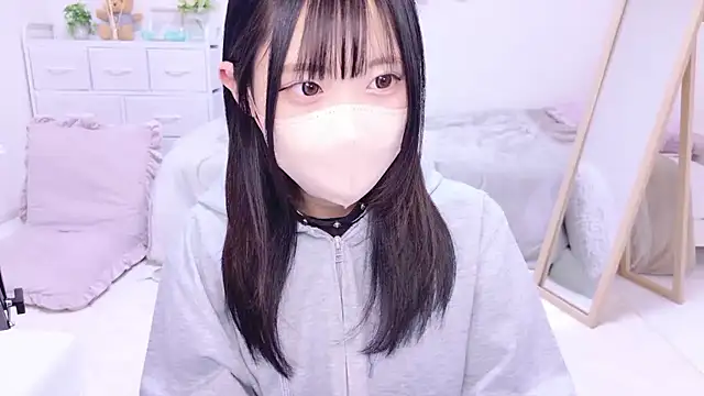 Suzu ch xx online show from March 2, 2025, 12:58 pm