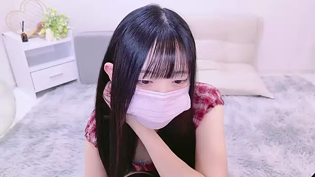 Suzu ch xx online show from December 1, 2024, 4:45 pm