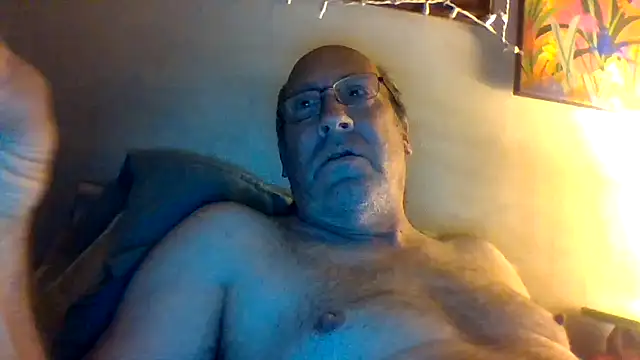 hornyrich69 online show from April 6, 2026, 5:30 am