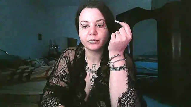 Snapshot of AliceBehind chatting on March 19, 2026, 4:29 pm AliceBehind online show from March 19, 2026, 4:29 pm