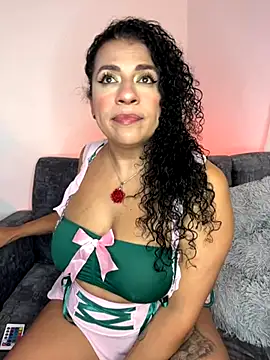 miss grace 01 online show from September 14, 2025, 3:40 am