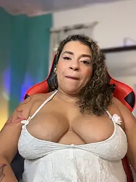 Snapshot of miss_grace_01 chatting on June 5, 2026, 3:44 am miss grace 01 online show from June 5, 2026, 3:44 am