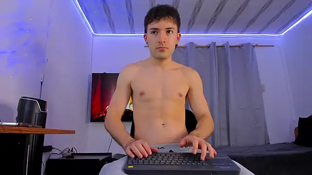 bower and colucci online show from February 8, 2026, 11:02 pm