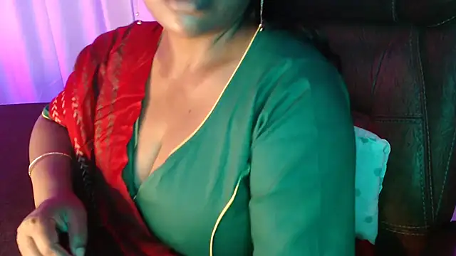 Prita07 online show from December 3, 2025, 8:58 am