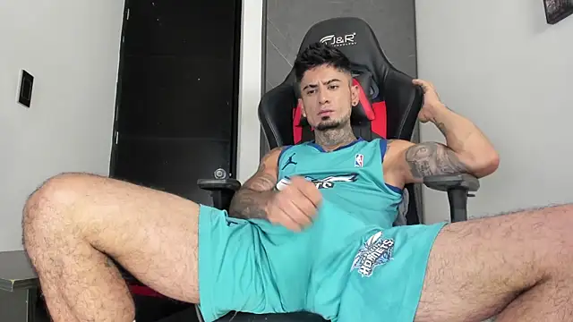 sergiio mesa27 online show from February 20, 2026, 12:18 am