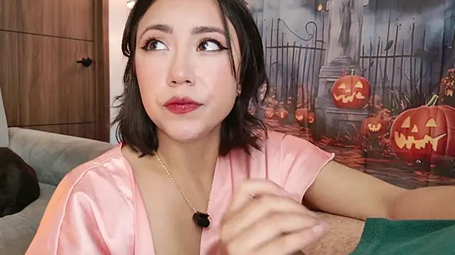 Snapshot of Hot_Couple666 chatting on October 24, 2025, 4:06 pm Hot Couple666 online show from October 24, 2025, 4:06 pm