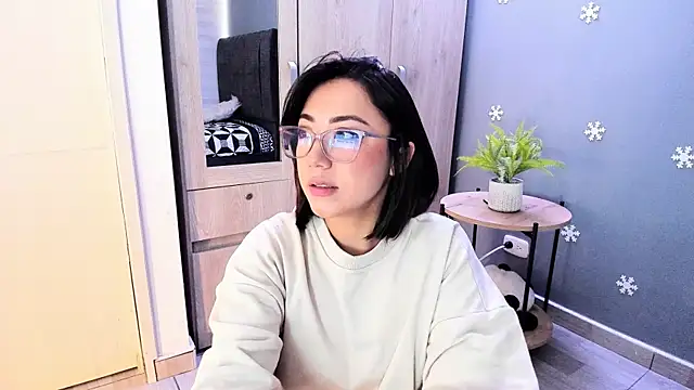 Snapshot of Hot_Couple666 chatting on March 11, 2025, 3:34 pm Hot Couple666 online show from March 11, 2025, 3:34 pm