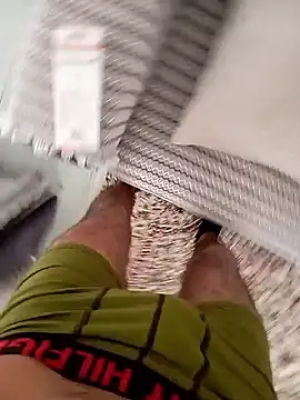 Snapshot of Kurtsikici@xh chatting on February 23, 2026, 2:39 pm Kurtsikicixh online show from February 23, 2026, 2:39 pm