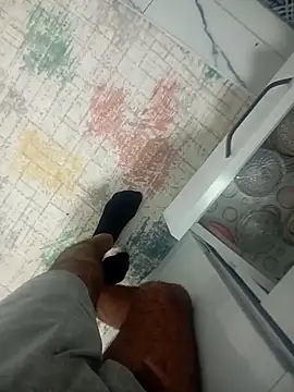 Snapshot of Kurtsikici@xh chatting on November 5, 2025, 2:47 am Kurtsikicixh online show from November 5, 2025, 2:47 am