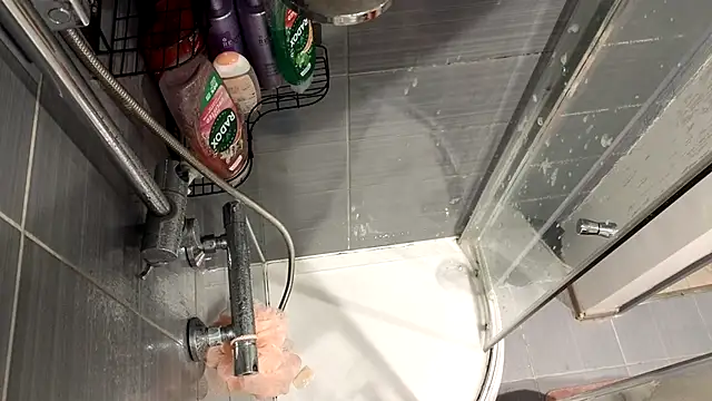 IrishTeenBarbie69 online show from December 12, 2024, 7:15 pm