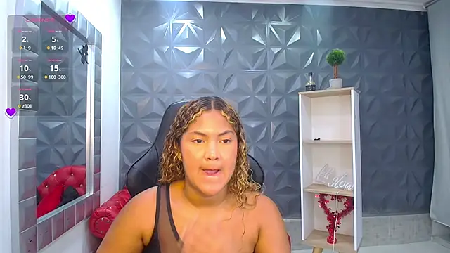 Cristal War online show from February 24, 2026, 11:27 pm