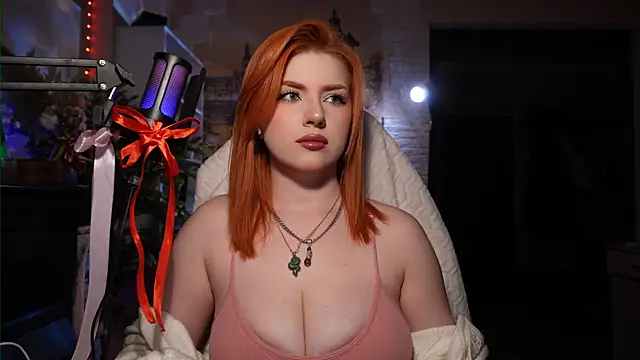 Chriss Fox online show from February 26, 2025, 3:21 pm