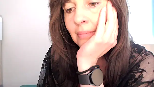 Ella Next Door online show from April 7, 2026, 1:57 pm