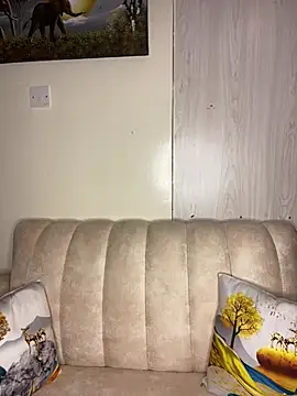 Naughty-sonia2 online show from February 24, 2025, 7:52 pm