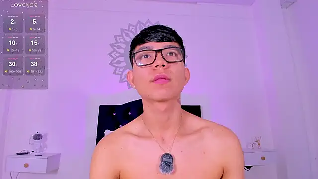 CodyTwink online show from March 9, 2026, 2:09 pm