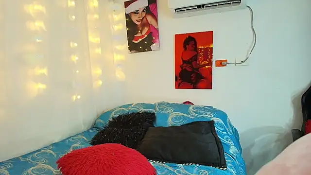 CandyBlackFunXXX online show from March 22, 2025, 3:53 pm