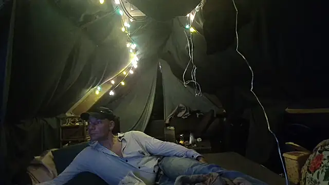 Snapshot of 38koppel1985 chatting on October 12, 2025, 5:20 am 38koppel1985 online show from October 12, 2025, 5:20 am