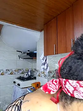 Snapshot of Selket11 chatting on February 23, 2025, 12:16 pm Selket11 online show from February 23, 2025, 12:16 pm