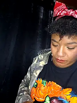 Snapshot of Selket11 chatting on March 6, 2025, 4:07 pm Selket11 online show from March 6, 2025, 4:07 pm