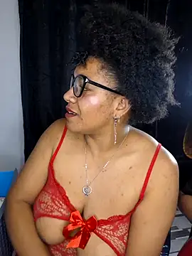 Snapshot of Selket11 chatting on February 28, 2025, 3:37 pm Selket11 online show from February 28, 2025, 3:37 pm