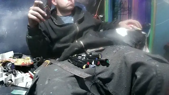 Snapshot of robeaulieu02 chatting on February 6, 2025, 4:42 am robeaulieu02 online show from February 6, 2025, 4:42 am