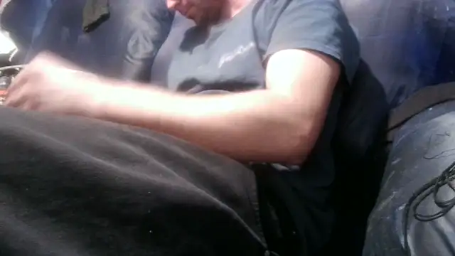 Snapshot of robeaulieu02 chatting on March 7, 2025, 6:57 am robeaulieu02 online show from March 7, 2025, 6:57 am