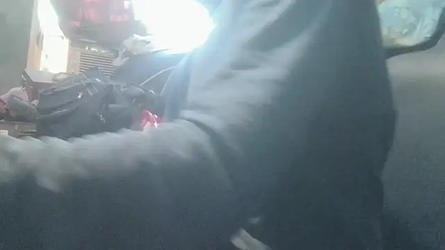 Snapshot of robeaulieu02 chatting on October 8, 2025, 8:53 pm robeaulieu02 online show from October 8, 2025, 8:53 pm