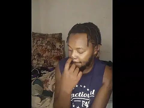 Snapshot of Freaky_Vannahs chatting on February 15, 2026, 12:48 pm Freaky Vannahs online show from February 15, 2026, 12:48 pm