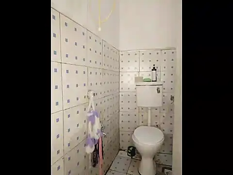 Snapshot of Freaky_Vannahs chatting on February 20, 2026, 8:33 pm Freaky Vannahs online show from February 20, 2026, 8:33 pm