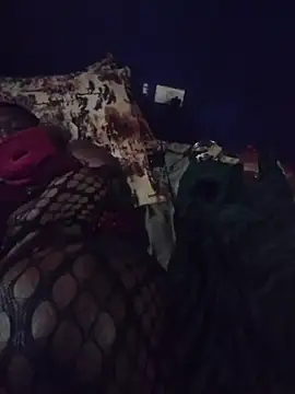 Freaky Vannahs online show from October 24, 2025, 4:44 am