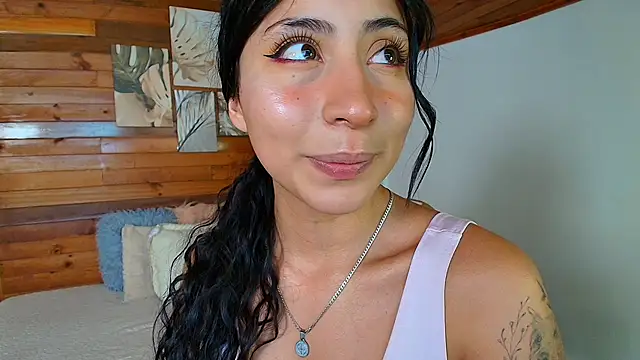 Snapshot of amber_curly chatting on March 2, 2026, 7:10 pm amber curly online show from March 2, 2026, 7:10 pm