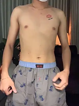 Snapshot of MinhTuanLive chatting on March 1, 2026, 1:55 pm MinhTuanLive online show from March 1, 2026, 1:55 pm