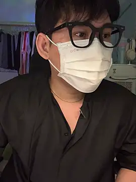 Snapshot of MinhTuanLive chatting on March 14, 2025, 11:56 am MinhTuanLive online show from March 14, 2025, 11:56 am