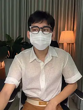 Snapshot of MinhTuanLive chatting on February 13, 2026, 6:13 am MinhTuanLive online show from February 13, 2026, 6:13 am